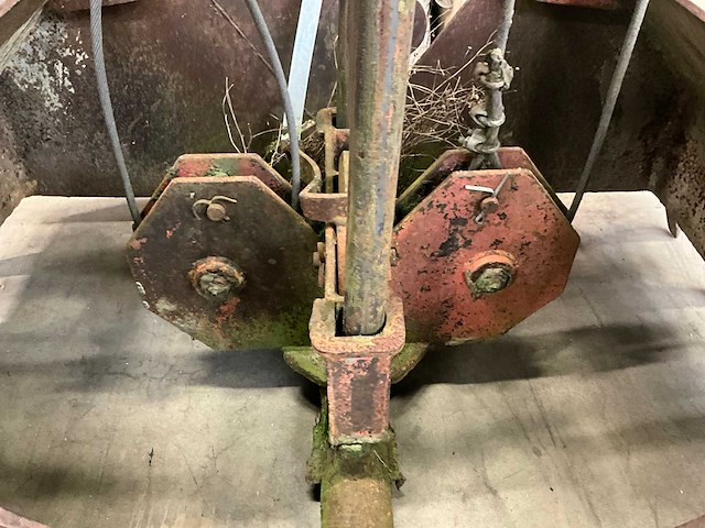 1978 beckart grijpbak - afbeelding 4 van  9