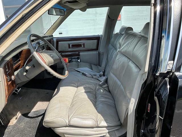 1978 cadillac brougham oldtimer - afbeelding 3 van  16