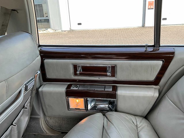 1978 cadillac brougham oldtimer - afbeelding 9 van  38