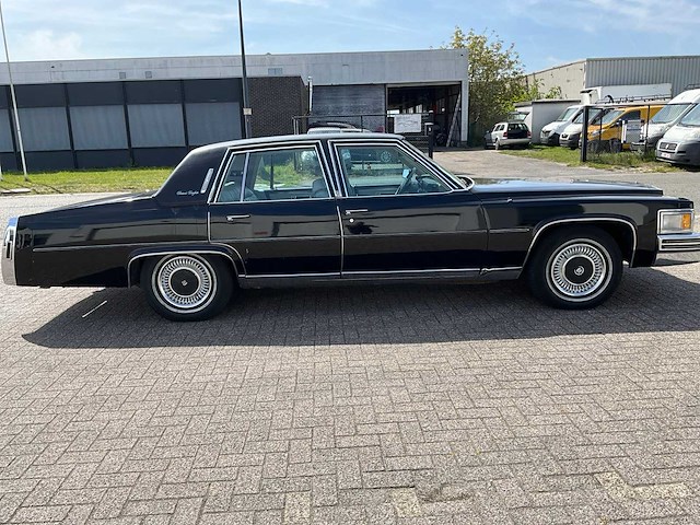 1978 cadillac brougham oldtimer - afbeelding 36 van  38
