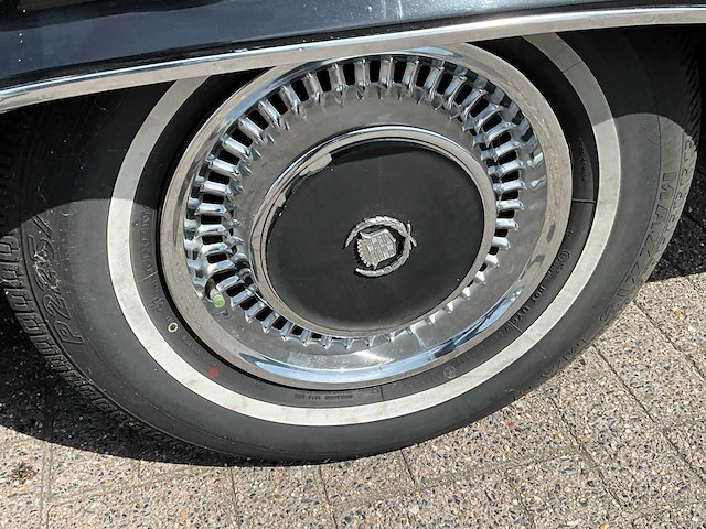 1978 cadillac brougham oldtimer - afbeelding 17 van  40