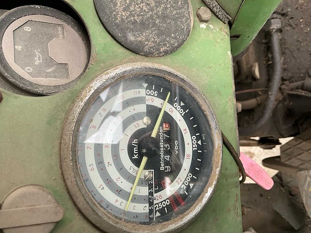 1978 fendt farmer 108s turbomatik - afbeelding 24 van  34
