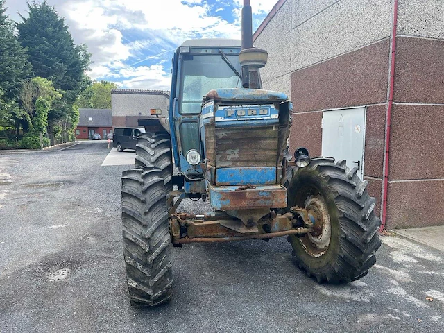1978 ford 8700 ford 8700 – 4x4 – 6-cilinder diesel – 1978 – te repareren - afbeelding 9 van  16