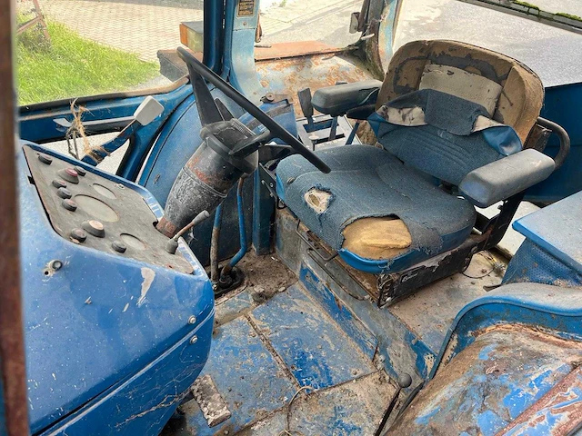 1978 ford 8700 ford 8700 – 4x4 – 6-cilinder diesel – 1978 – te repareren - afbeelding 16 van  16