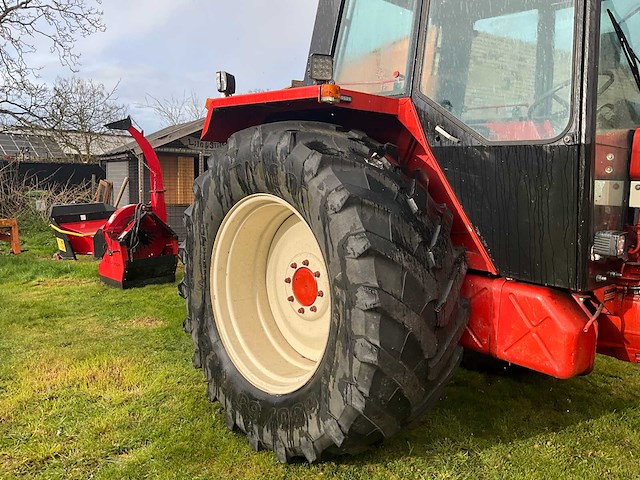 1978 international tweewielaangedreven landbouwtractor - afbeelding 4 van  17