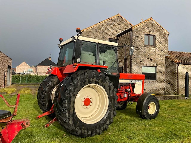 1978 international tweewielaangedreven landbouwtractor - afbeelding 13 van  17