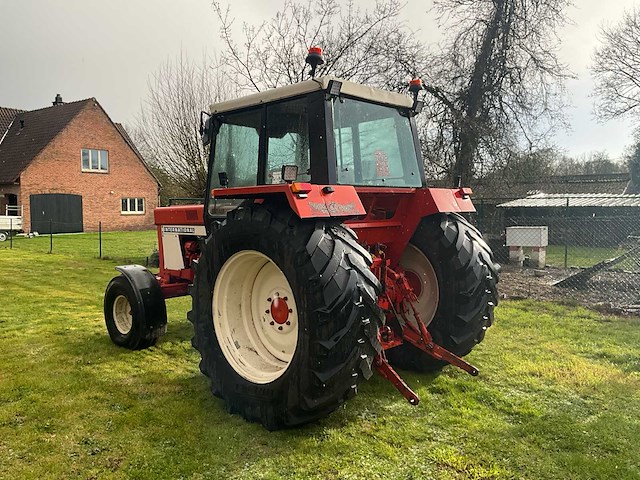 1978 international tweewielaangedreven landbouwtractor - afbeelding 15 van  17