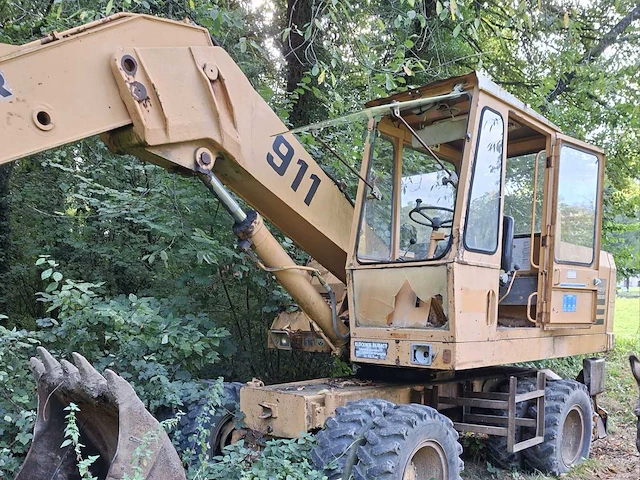 1978 liebherr a911 bouwkraan - 1978 liebherr a 911 wielgraafmachine - afbeelding 6 van  8