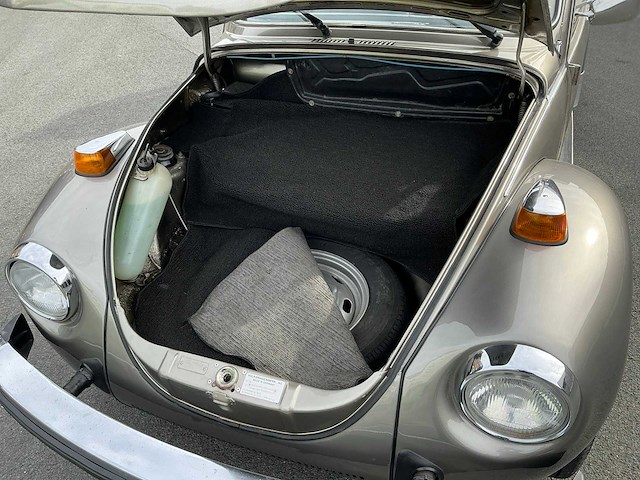 1978 volkswagen kever cabrio oldtimer - afbeelding 19 van  35