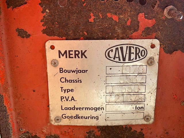1979 cavero t550 akker- en graslandbemester (mestverspreider) - afbeelding 4 van  6