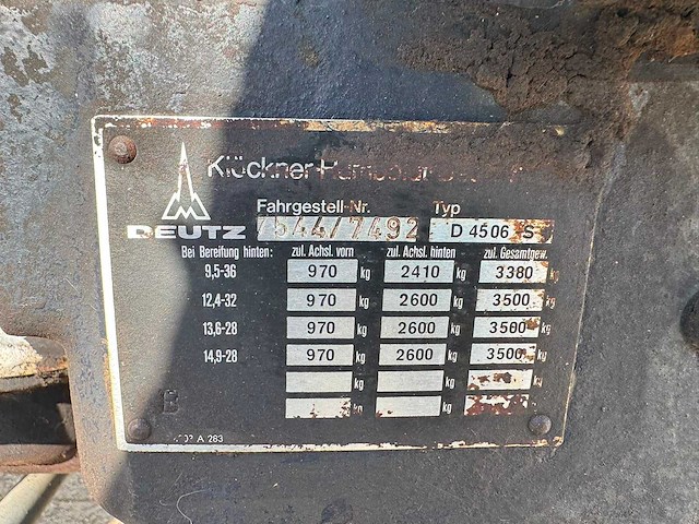 1979 deutz d4506 landbouwtractor met cabine - functioneel - afbeelding 2 van  12