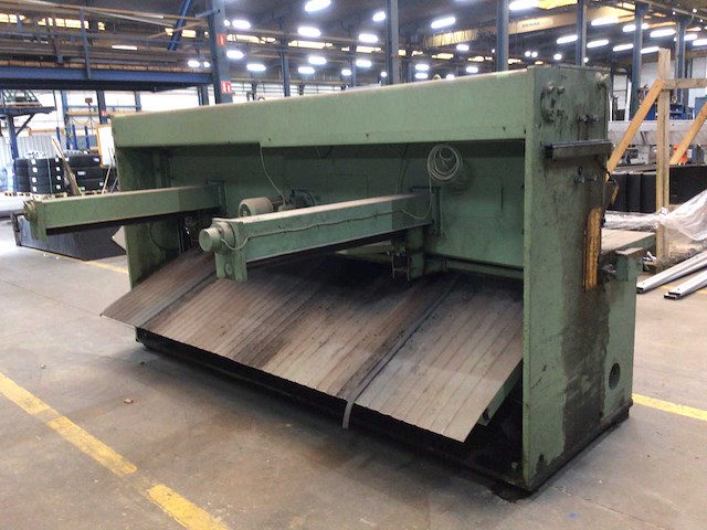 1979 fischer dhs6/3000 guillotine-schering - afbeelding 4 van  10