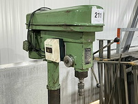 1979 huvema hu 30p kolomboormachine - afbeelding 1 van  5