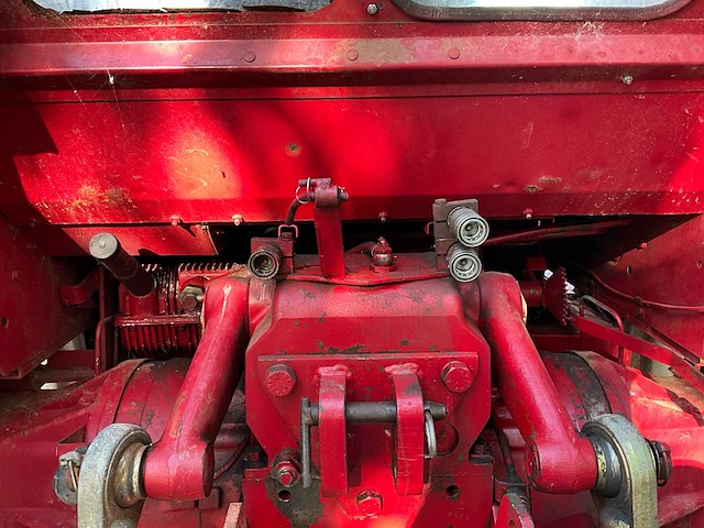 1979 international 1055 4wd landbouwtractor - afbeelding 7 van  29