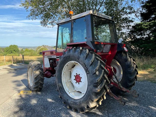 1979 international 1055 4wd landbouwtractor - afbeelding 9 van  29