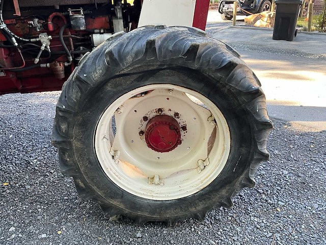 1979 international 1055 4wd landbouwtractor - afbeelding 16 van  29
