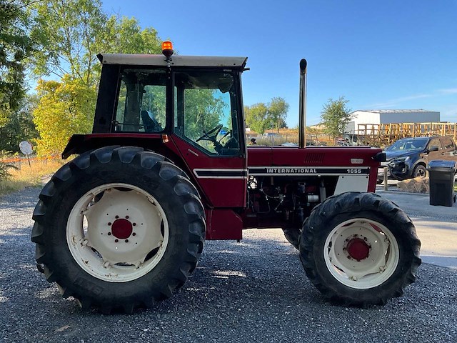1979 international 1055 4wd landbouwtractor - afbeelding 26 van  29
