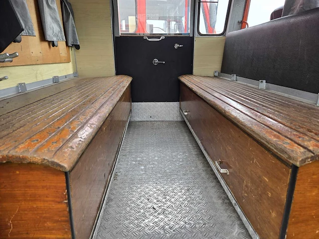 1979 mercedes-benz 913 brandweerwagen - functioneel - afbeelding 8 van  20