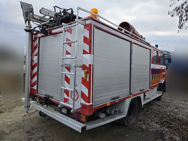1979 mercedes-benz 913 brandweerwagen - functioneel - afbeelding 17 van  20
