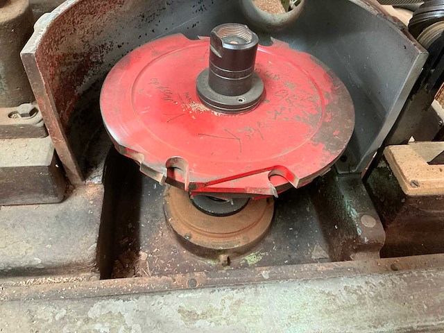 1979 okoma uf 4s profileermachine en pennenbank - afbeelding 2 van  22