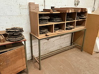 1979 okoma uf 4s profileermachine en pennenbank - afbeelding 13 van  22