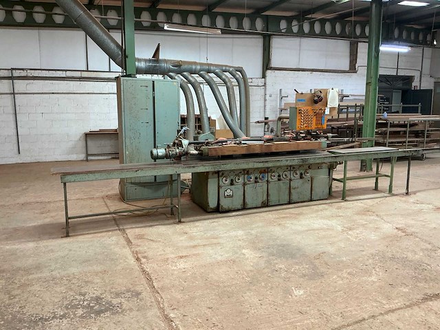 1979 okoma uf 4s profileermachine en pennenbank - afbeelding 12 van  22