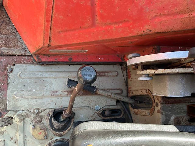 1979 zetor crystal 12011 oldtimer tractor - afbeelding 9 van  26
