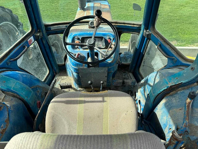 1980 - ford - 5610 - 4-wheel drive tractor - afbeelding 4 van  16
