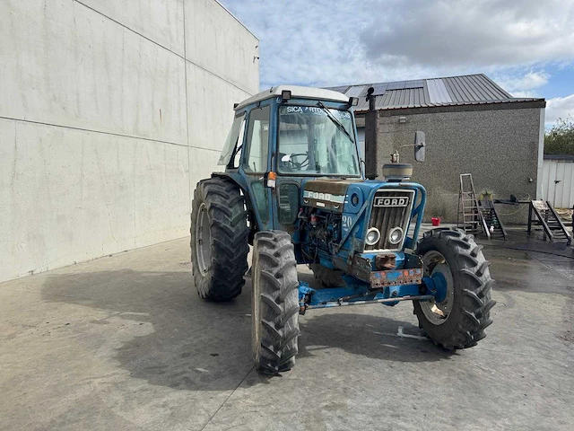 1980 - ford - 5610 - 4-wheel drive tractor - afbeelding 9 van  16
