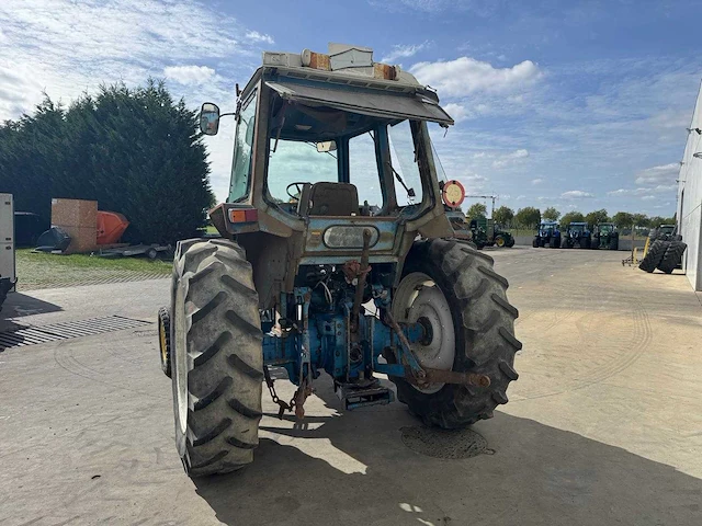 1980 - ford - 7700 - 2-wheel drive tractor - afbeelding 8 van  13