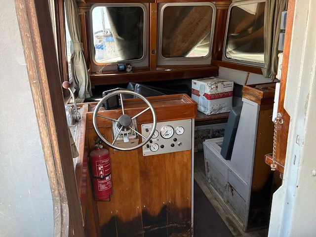 1980 duwboot - afbeelding 2 van  28