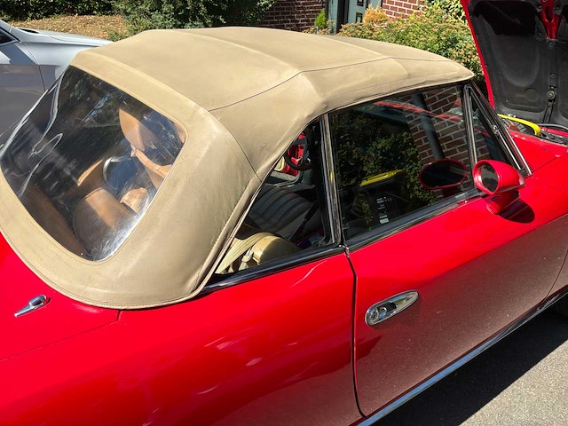 1980 fiat spider 124 cabriolet auto - afbeelding 26 van  42