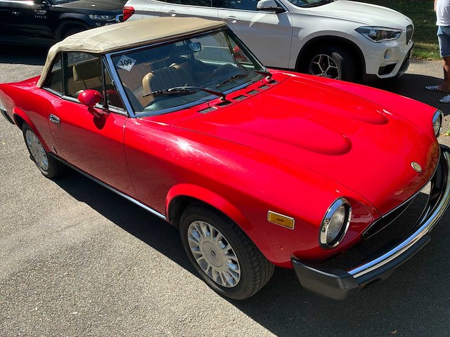 1980 fiat spider 124 cabriolet auto - afbeelding 39 van  42