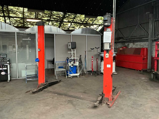 1980 hh-lift standard hh225 hefbrug - afbeelding 1 van  7