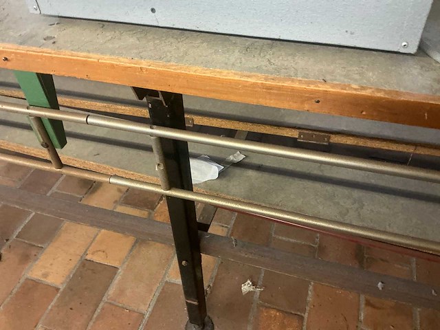 1980 hovy’s st-101 grote werktafel met elektrisch snijmes op geleider - afbeelding 8 van  10