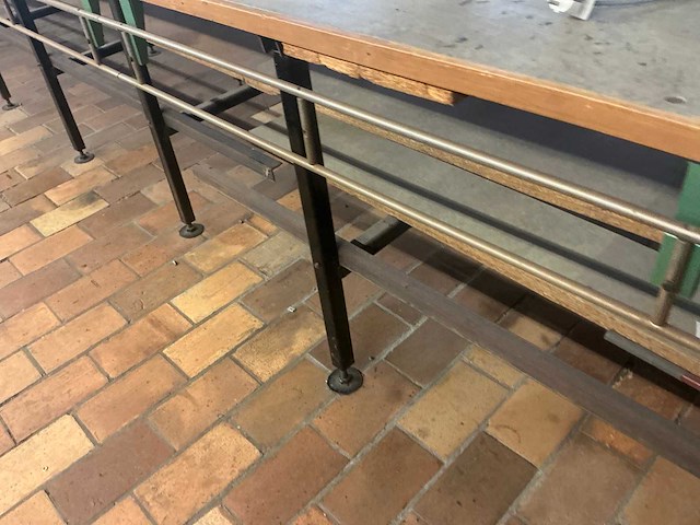 1980 hovy’s st-101 grote werktafel met elektrisch snijmes op geleider - afbeelding 9 van  10