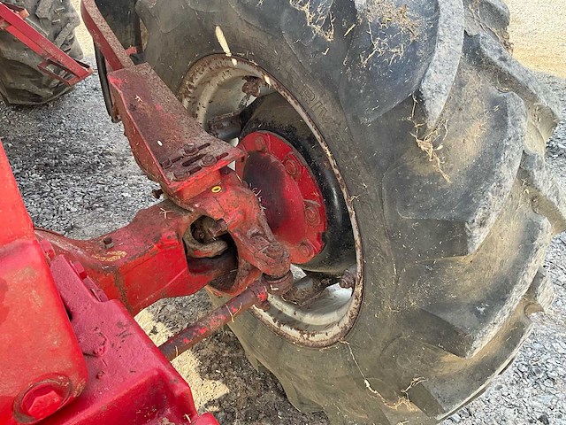 1980 international 1055 4wd landbouwtractor - afbeelding 14 van  35