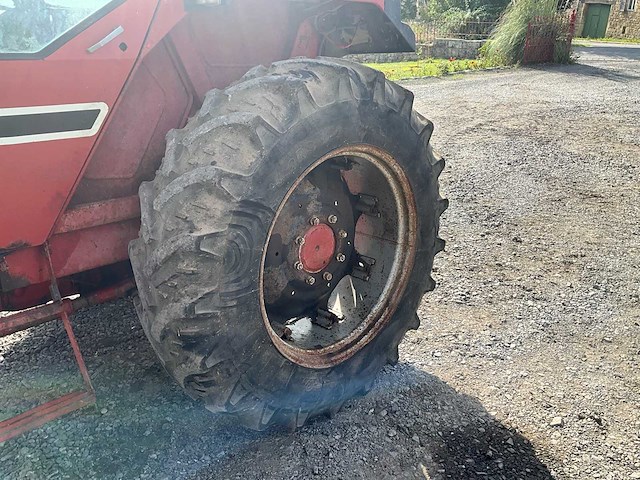 1980 international 1055 4wd landbouwtractor - afbeelding 26 van  35