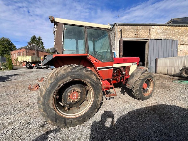 1980 international 1055 4wd landbouwtractor - afbeelding 32 van  35