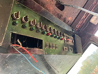 1980 international 845 + voorlader + accessoires - afbeelding 20 van  82