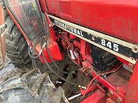 1980 international 845 + voorlader + accessoires - afbeelding 28 van  82