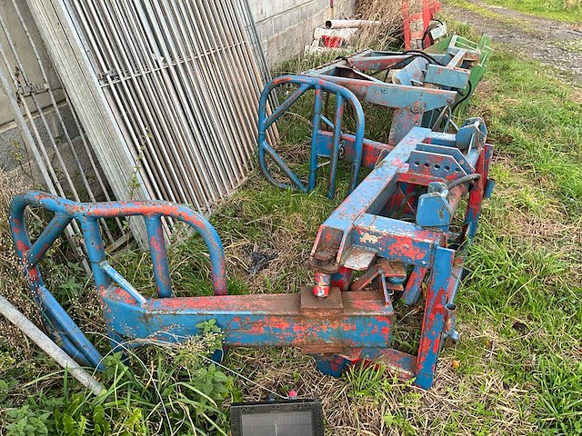 1980 international 845 + voorlader + accessoires - afbeelding 46 van  82