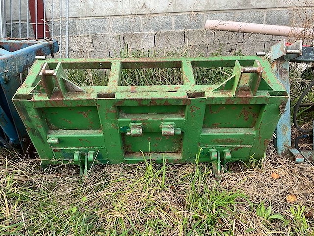 1980 international 845 + voorlader + accessoires - afbeelding 55 van  82