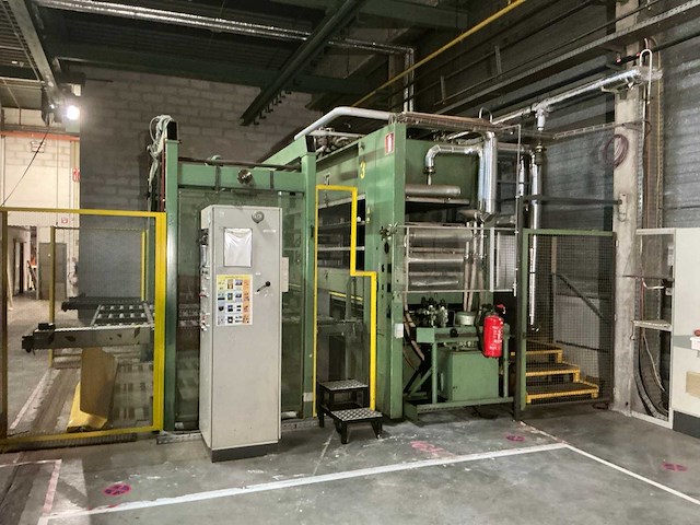 1980 lz lzt 200-s lamineerpersmachine - afbeelding 29 van  34