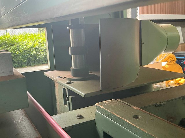 1980 vertongen p04 pennenbank - afbeelding 7 van  13