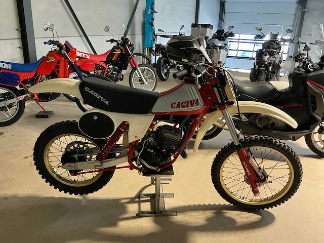 1981 caviga 125cc motorfiets - afbeelding 5 van  12