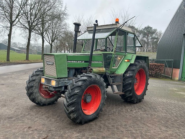 1981 fendt favorit 614 ls vierwielaangedreven landbouwtractor - afbeelding 1 van  38