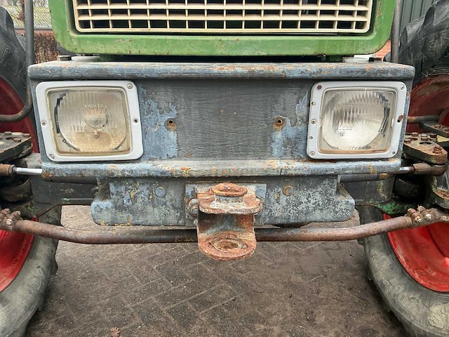 1981 fendt favorit 614 ls vierwielaangedreven landbouwtractor - afbeelding 21 van  38