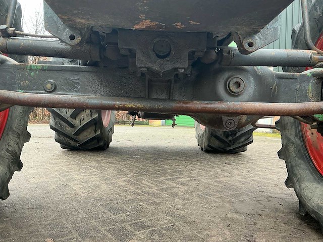 1981 fendt favorit 614 ls vierwielaangedreven landbouwtractor - afbeelding 22 van  38