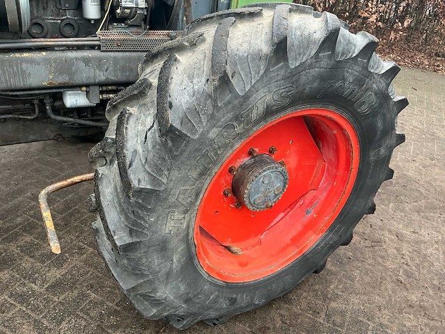 1981 fendt favorit 614 ls vierwielaangedreven landbouwtractor - afbeelding 5 van  45